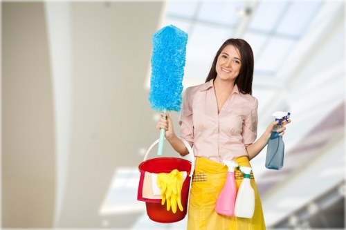 Weekly cleaning checklist for a Notting Hill residence